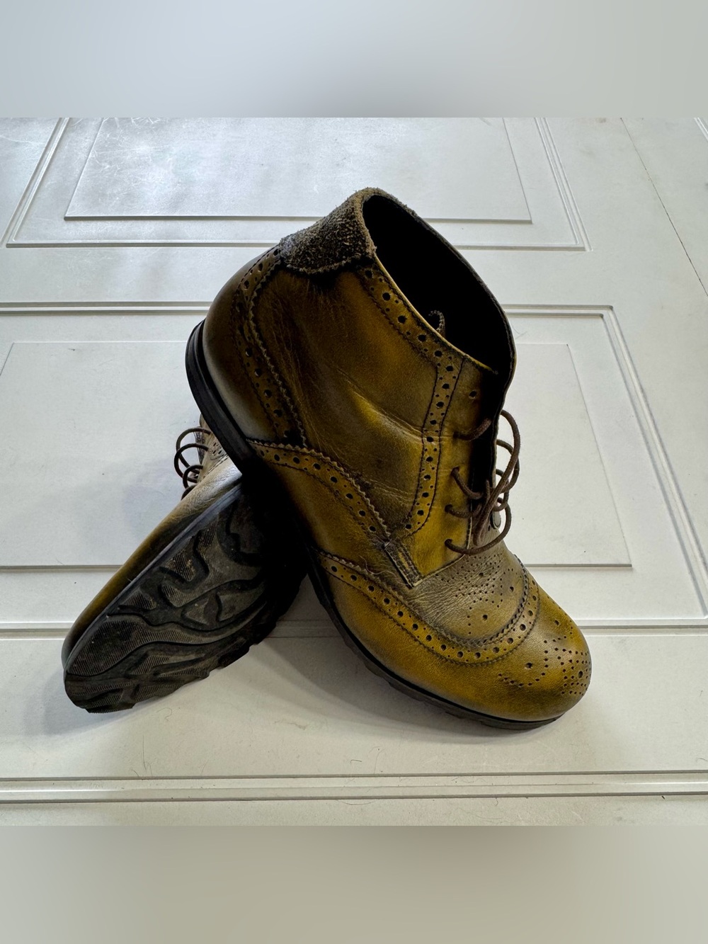 Bronx Men’s Sz 11 Leather Gold Tan Wingtip Brogue Ankle Boots